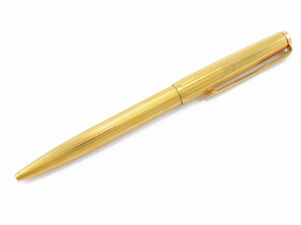 Penna sferografica Parker laminata in oro giallo  - Asta Gioielli e orologi - Associazione Nazionale - Case d'Asta italiane
