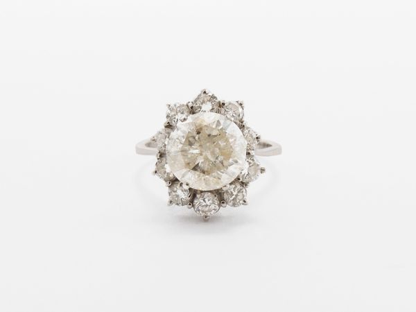 Anello in oro bianco con diamanti  - Asta Gioielli e orologi - Associazione Nazionale - Case d'Asta italiane