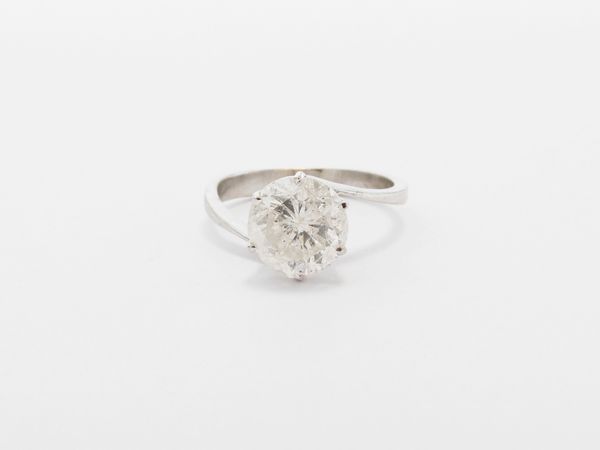 Anello solitario in oro bianco con diamante  - Asta Gioielli e orologi - Associazione Nazionale - Case d'Asta italiane