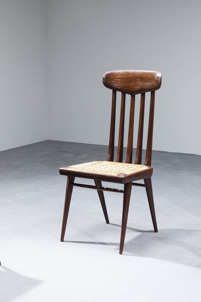 PRODUZIONE ITALIANA : Quattro sedie in legno con seduta in paglia. Anni '50 cm 100x46x46  - Asta Design - Associazione Nazionale - Case d'Asta italiane