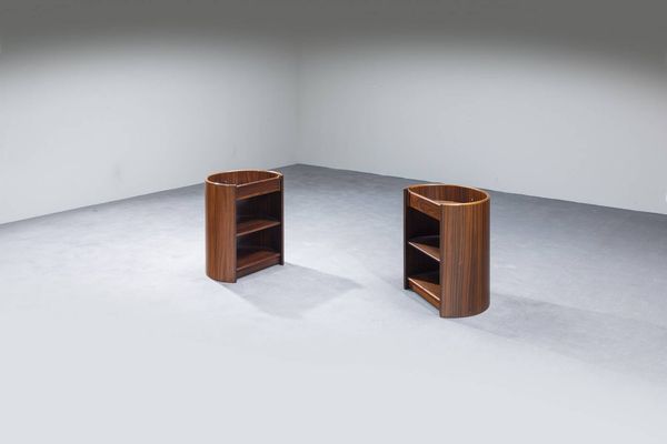 AFRA E TOBIA SCARPA : Coppia di comodini serie Artona  - Asta Design - Associazione Nazionale - Case d'Asta italiane