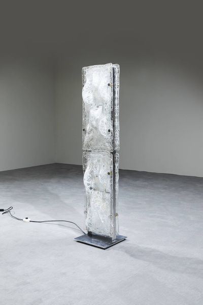 MAZZEGA : Lampada da terra con struttura in metallo cromato e diffusori in vetro. Prod. Mazzega anni '70  h cm 131 5x30x28  - Asta Design - Associazione Nazionale - Case d'Asta italiane