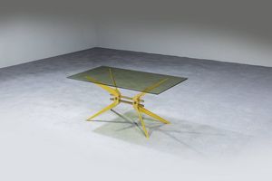 PRODUZIONE ITALIANA : Tavolino con struttura in ottone  piano in vetro fum. Anni '50 cm 40x100x54  - Asta Design - Associazione Nazionale - Case d'Asta italiane