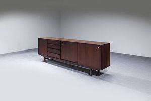 PRODUZIONE ITALIANA : Sideboard in legno  fronte a due sportelli e cassetti. Anni '50 cm 76x239x43  - Asta Design - Associazione Nazionale - Case d'Asta italiane