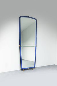 CRISTAL ART - Grande specchiera con bordo blu  particolari in ottone e mensola in vetro di forte spessore.  Prod. Cristal Art  [..]