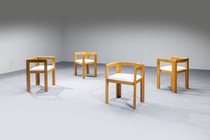 DERK JAN DE VRIES - Quattro sedie in legno di frassino con seduta in tessuto.  Anni '80 cm 63x50x45