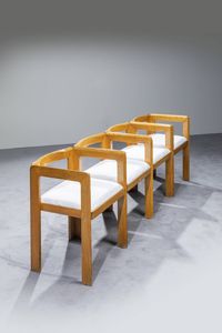 DERK JAN DE VRIES : Quattro sedie in legno di frassino con seduta in tessuto.  Anni '80 cm 63x50x45  - Asta Design - Associazione Nazionale - Case d'Asta italiane