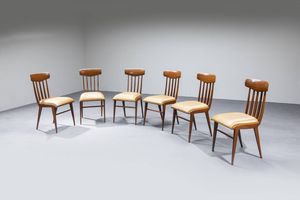 PRODUZIONE ITALIANA - Sei sedie con struttura in legno e imbottitura rivestita  in tessuto. Anni '50 cm 91x45x50 Bibl.: Irene de Guttry  [..]