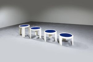 GIANFRANCO FRATTINI : Quattro tavolini mod. 780  - Asta Design - Associazione Nazionale - Case d'Asta italiane