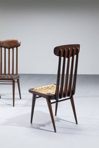 PRODUZIONE ITALIANA : Quattro sedie in legno con seduta in paglia. Anni '50 cm 100x46x46  - Asta Design - Associazione Nazionale - Case d'Asta italiane