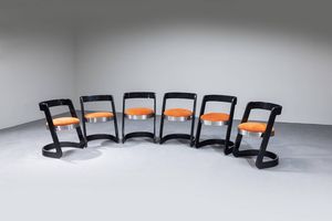 WILLY RIZZO - Sei sedie in legno laccato  sedute imbottite rivestite in tessuto. Anni '70 cm 72x49x50
