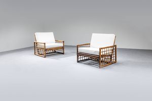 PRODUZIONE ITALIANA - Coppia di poltrone in bamboo  particolari in ottone e cuscini imbottiti rivestiti in tessuto boucl. Anni '60  [..]