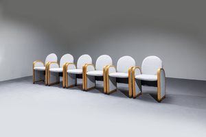 GUFRAM : Dodici poltrone con struttura in legno  sedute e schienali imbottiti rivestiti in tessuto. Marchio del Produttore Anni '70 cm 85x56x50  - Asta Design - Associazione Nazionale - Case d'Asta italiane
