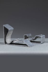 SERGIO PUTATTI Follonica (GR) 1939 : Scultura in alluminio stampato. cm 11x25 5x12  - Asta Design - Associazione Nazionale - Case d'Asta italiane
