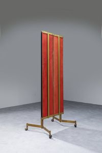 PRODUZIONE ITALIANA : Specchio con struttura in ferro verniciato  ottone e vetro specchiato. Anni '50 cm 171x58x113  - Asta Design - Associazione Nazionale - Case d'Asta italiane