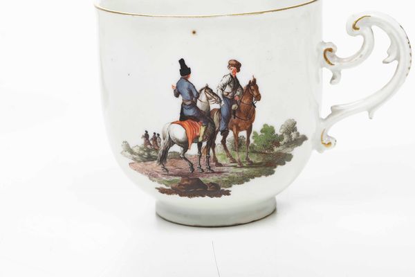 Tazza con piattino<BR>Meissen, 1750 circa  - Asta Porcellane venete ed europee di un'importante Famiglia veneziana - Associazione Nazionale - Case d'Asta italiane