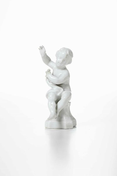 Figurina di putto<BR>Vienna, Manifattura Imperiale, 1750 circa  - Asta Porcellane venete ed europee di un'importante Famiglia veneziana - Associazione Nazionale - Case d'Asta italiane