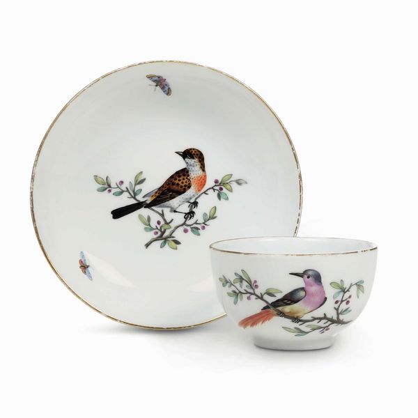 Tazza con piattino<BR>Berlino, Regia Manifattura di porcellane, 1780 circa <BR>  - Asta Porcellane venete ed europee di un'importante Famiglia veneziana - Associazione Nazionale - Case d'Asta italiane