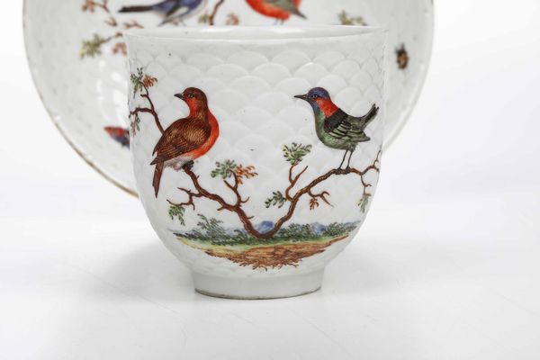Tazza con piattino<BR>Germania, Manifattura di Ludwigsburg, 1770-1775<BR>  - Asta Porcellane venete ed europee di un'importante Famiglia veneziana - Associazione Nazionale - Case d'Asta italiane