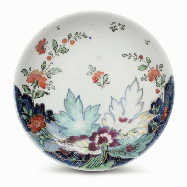 Piattino<BR>Venezia, Manifattura Cozzi, 1765-1770 circa  - Asta Porcellane venete ed europee di un'importante Famiglia veneziana - Associazione Nazionale - Case d'Asta italiane