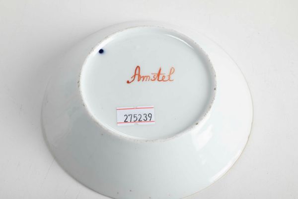 Piattino<BR>Olanda, Manifattura di Amstel, 1784-1820<BR>  - Asta Porcellane venete ed europee di un'importante Famiglia veneziana - Associazione Nazionale - Case d'Asta italiane