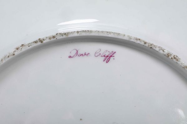 Piatto<BR>Inghilterra, Stafforshire, Manifattura Cliff, 1878-1904  - Asta Porcellane venete ed europee di un'importante Famiglia veneziana - Associazione Nazionale - Case d'Asta italiane