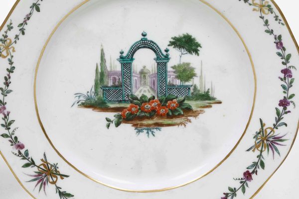 Coppia di piatti �a bers�<BR>Venezia, Manifattura Cozzi, 1775 circa  - Asta Porcellane venete ed europee di un'importante Famiglia veneziana - Associazione Nazionale - Case d'Asta italiane