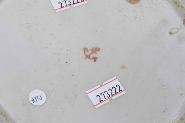 Coppia di piatti �a bers�<BR>Venezia, Manifattura Cozzi, 1775 circa  - Asta Porcellane venete ed europee di un'importante Famiglia veneziana - Associazione Nazionale - Case d'Asta italiane