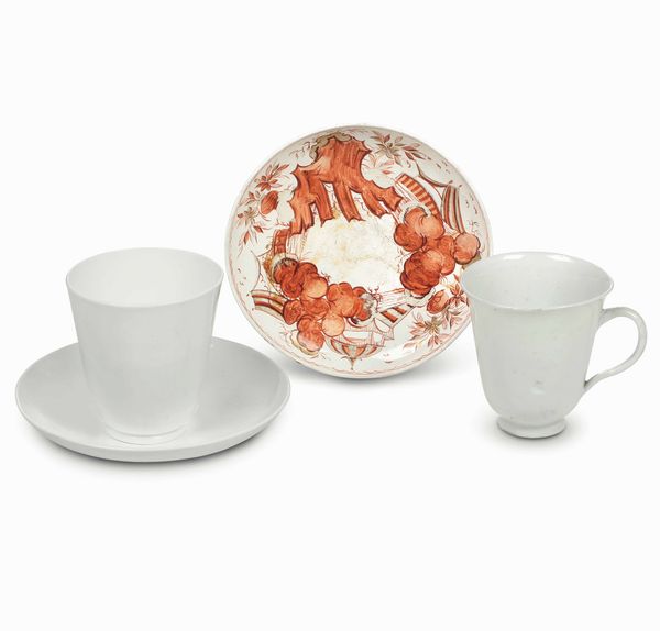 Due tazze e due piattini<BR>Murano, seconda met del XVIII secolo  - Asta Porcellane venete ed europee di un'importante Famiglia veneziana - Associazione Nazionale - Case d'Asta italiane