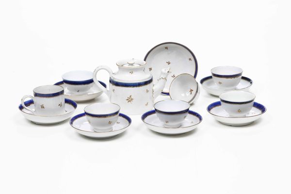 Parte di servizio<BR>Venezia, Manifattura Cozzi, 1780-1810  - Asta Porcellane venete ed europee di un'importante Famiglia veneziana - Associazione Nazionale - Case d'Asta italiane