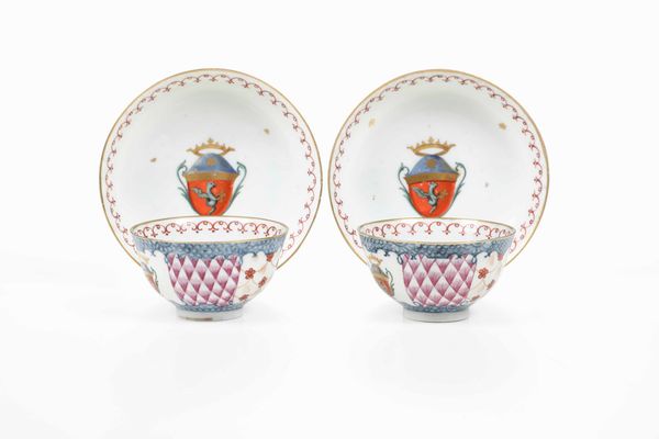 Coppia di tazze con piattino<BR>Nove, Manifattura di Pasquale Antonibon, 1770 circa<BR>  - Asta Porcellane venete ed europee di un'importante Famiglia veneziana - Associazione Nazionale - Case d'Asta italiane