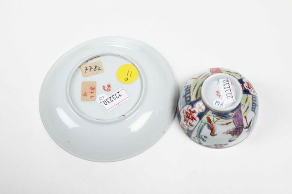 Tazza con piattino<BR>Venezia, Manifattura Cozzi 1765-1770<BR>  - Asta Porcellane venete ed europee di un'importante Famiglia veneziana - Associazione Nazionale - Case d'Asta italiane