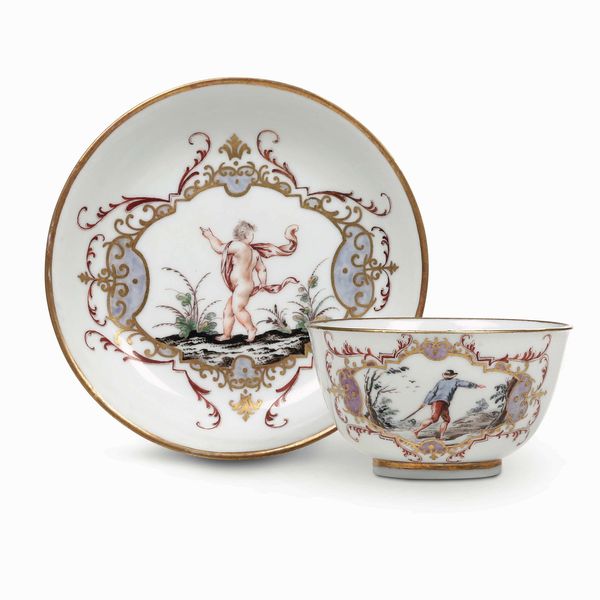 Due tazze e due piattini<BR>Doccia, Manifattura di Carlo Ginori, 1750 circa  - Asta Porcellane venete ed europee di un'importante Famiglia veneziana - Associazione Nazionale - Case d'Asta italiane