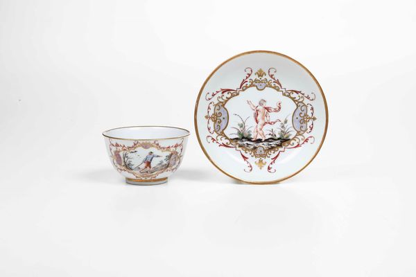 Due tazze e due piattini<BR>Doccia, Manifattura di Carlo Ginori, 1750 circa  - Asta Porcellane venete ed europee di un'importante Famiglia veneziana - Associazione Nazionale - Case d'Asta italiane
