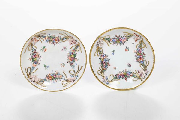 Due tazze e due piattini<BR>Doccia, Manifattura Ginori, verso la fine del XVIII secolo  - Asta Porcellane venete ed europee di un'importante Famiglia veneziana - Associazione Nazionale - Case d'Asta italiane