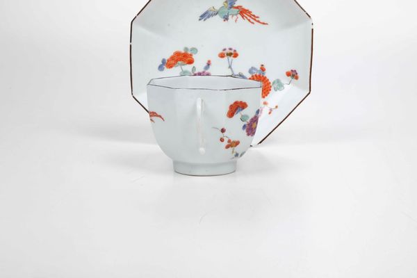 Rara tazza con piattino<BR>Meissen, 1725-1730  - Asta Porcellane venete ed europee di un'importante Famiglia veneziana - Associazione Nazionale - Case d'Asta italiane