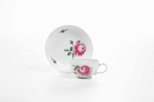 Tazza con piattino<BR>Meissen, periodo Marcolini, 1774-1814<BR>  - Asta Porcellane venete ed europee di un'importante Famiglia veneziana - Associazione Nazionale - Case d'Asta italiane