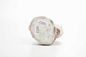 Figurina<BR>Vienna, Manifattura Imperiale, 1765 circa <BR>  - Asta Porcellane venete ed europee di un'importante Famiglia veneziana - Associazione Nazionale - Case d'Asta italiane