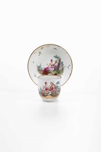 Tazza con piattino<BR>Germania, Manifattura di Frankenthal, 1762-1770 circa  - Asta Porcellane venete ed europee di un'importante Famiglia veneziana - Associazione Nazionale - Case d'Asta italiane