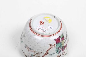 Ciotola<BR>Venezia, Manifattura Cozzi, 1770 circa<BR>  - Asta Porcellane venete ed europee di un'importante Famiglia veneziana - Associazione Nazionale - Case d'Asta italiane