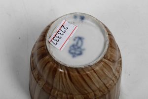 Tazza con piattino<BR>Germania, Manifattura di Frankenthal, ultimo quarto del XVIII secolo  - Asta Porcellane venete ed europee di un'importante Famiglia veneziana - Associazione Nazionale - Case d'Asta italiane