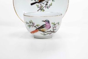 Tazza con piattino<BR>Berlino, Regia Manifattura di porcellane, 1780 circa <BR>  - Asta Porcellane venete ed europee di un'importante Famiglia veneziana - Associazione Nazionale - Case d'Asta italiane