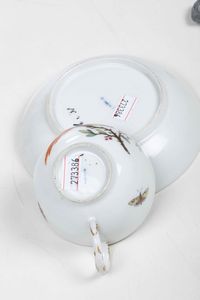 Tazza con piattino<BR>Berlino, Regia Manifattura di porcellane, 1780 circa <BR>  - Asta Porcellane venete ed europee di un'importante Famiglia veneziana - Associazione Nazionale - Case d'Asta italiane