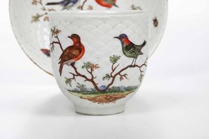 Tazza con piattino<BR>Germania, Manifattura di Ludwigsburg, 1770-1775<BR>  - Asta Porcellane venete ed europee di un'importante Famiglia veneziana - Associazione Nazionale - Case d'Asta italiane