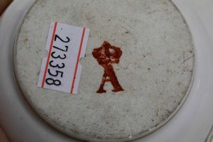 Piccola casseruola<BR>Parigi, Manifattura �Fabrique de la Reine�, fine del XVIII secolo  - Asta Porcellane venete ed europee di un'importante Famiglia veneziana - Associazione Nazionale - Case d'Asta italiane