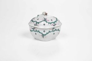 Zuccheriera<BR>Doccia, Manifattura Ginori, 1780 circa  - Asta Porcellane venete ed europee di un'importante Famiglia veneziana - Associazione Nazionale - Case d'Asta italiane