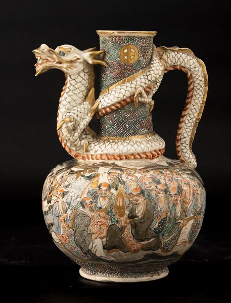 Versatoio in porcellana Satsuma, Giappone, periodo Meiji (1868-1912)  - Asta Asian Art - Associazione Nazionale - Case d'Asta italiane