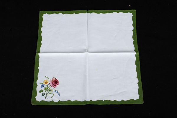 Tre tovaglie con tovaglioli  - Asta Arredo per la tavola - Associazione Nazionale - Case d'Asta italiane