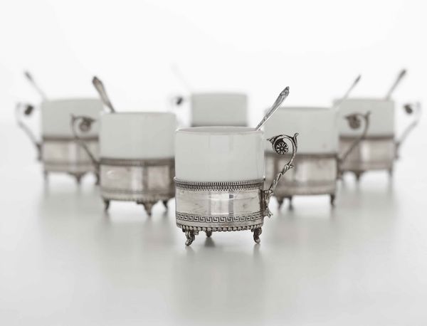 Sei tazze da caff� con cucchiaini in argento<BR>Doccia, Manifattura Ginori, XX secolo  - Asta Arredo per la tavola - Associazione Nazionale - Case d'Asta italiane