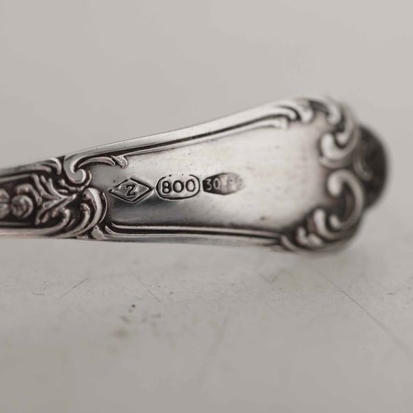 Sei tazze da caff� con cucchiaini in argento<BR>Doccia, Manifattura Ginori, XX secolo  - Asta Arredo per la tavola - Associazione Nazionale - Case d'Asta italiane